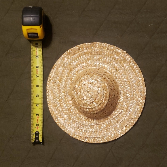 Straw hat - Picture 3 of 3